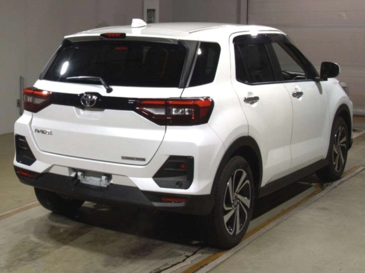 TOYOTA RAIZE