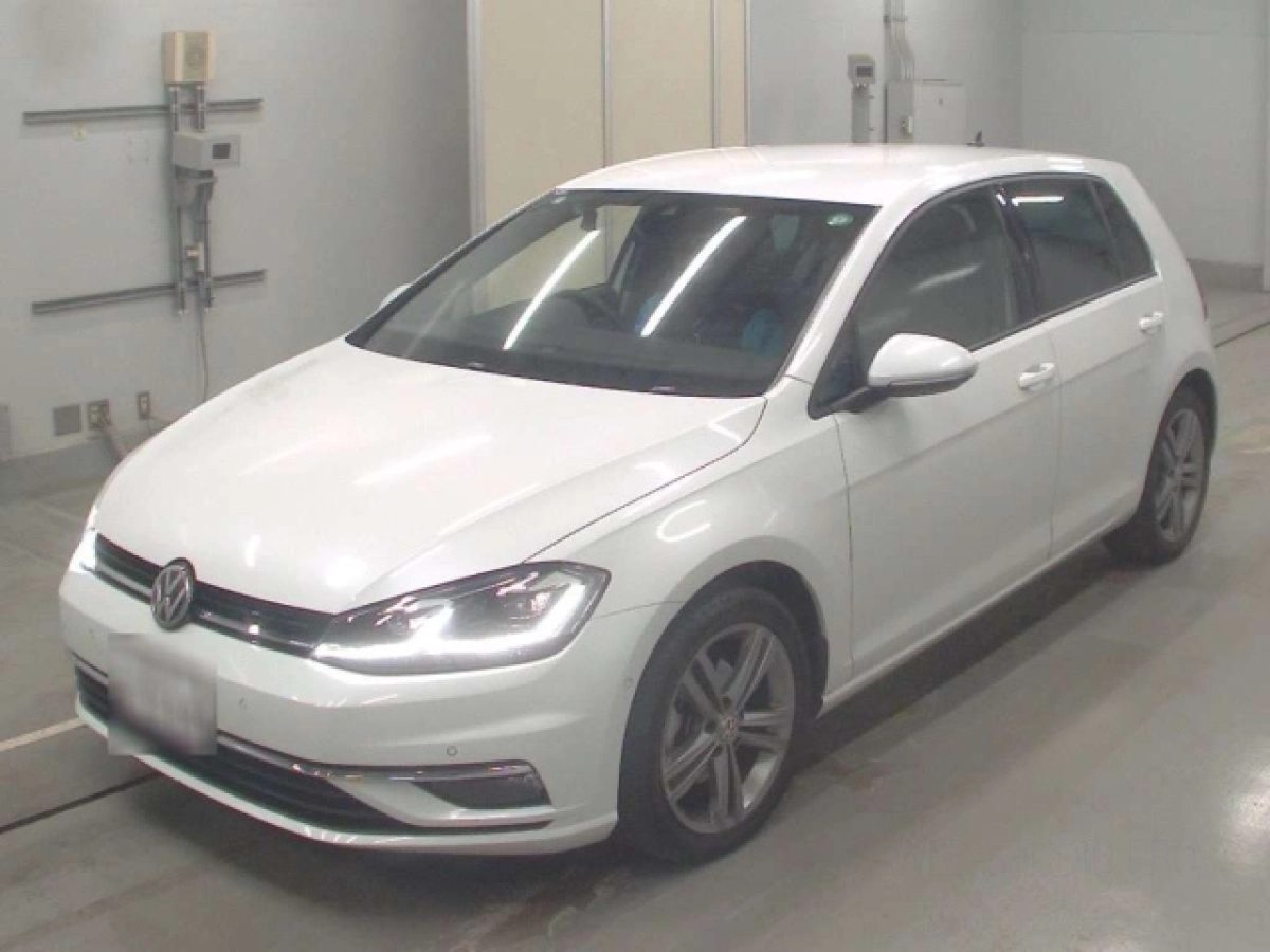 VOLKSWAGEN GOLF AUCPT 2019