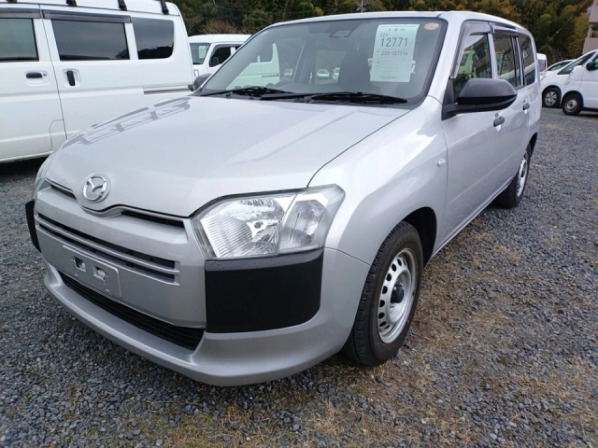 MAZDA FAMILIA VAN NHP160M 2023