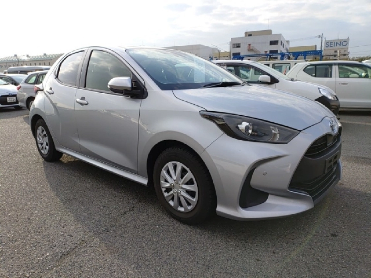 TOYOTA YARIS