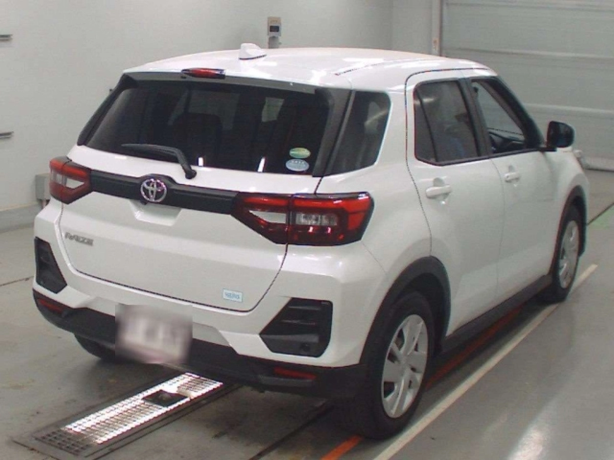 TOYOTA RAIZE