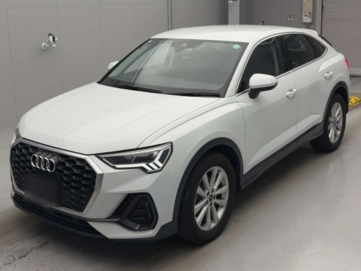AUDI Q3 F3DFY 2023