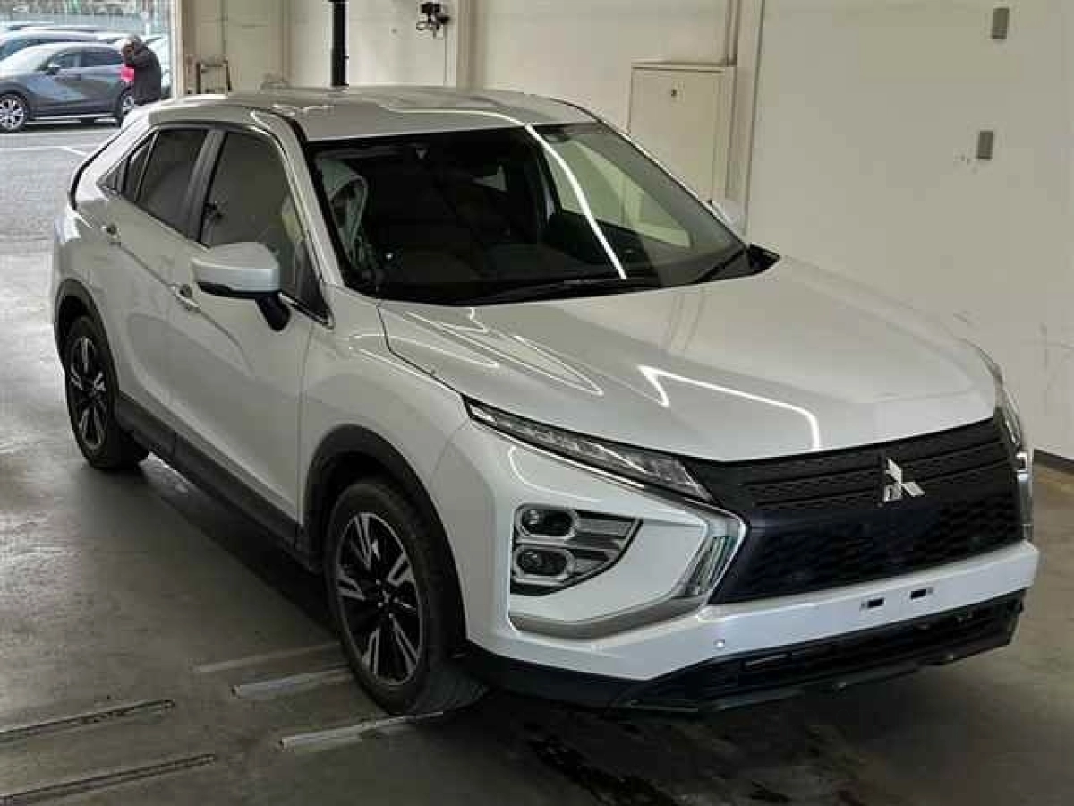 MITSUBISHI ECLIPSE CROSS GK1W 2023