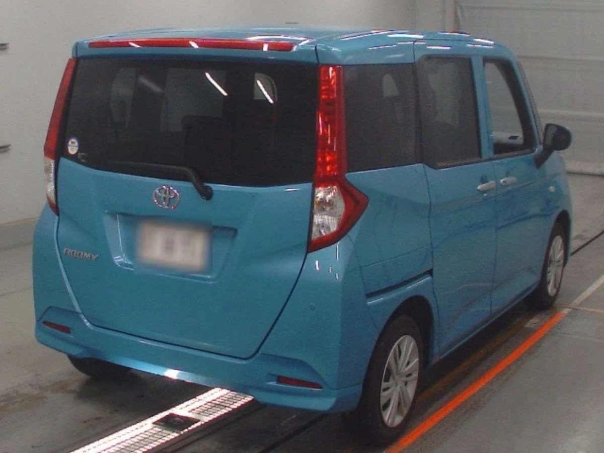 TOYOTA ROOMY