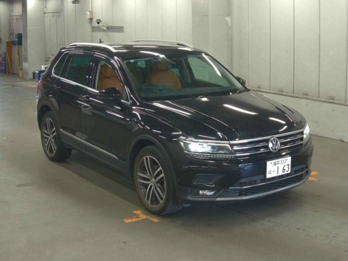 VOLKSWAGEN TIGUAN 5NDFGF 2020