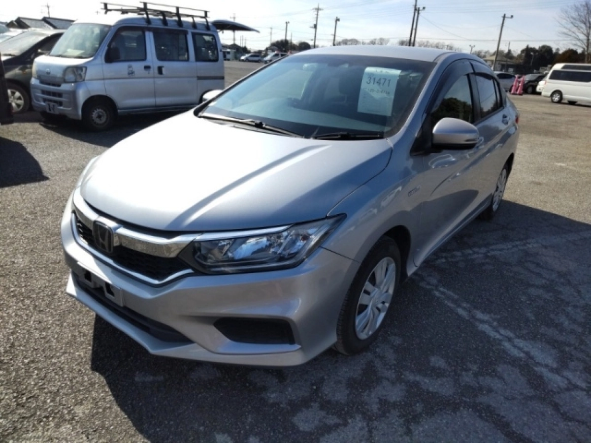 HONDA GRACE GM4 2021