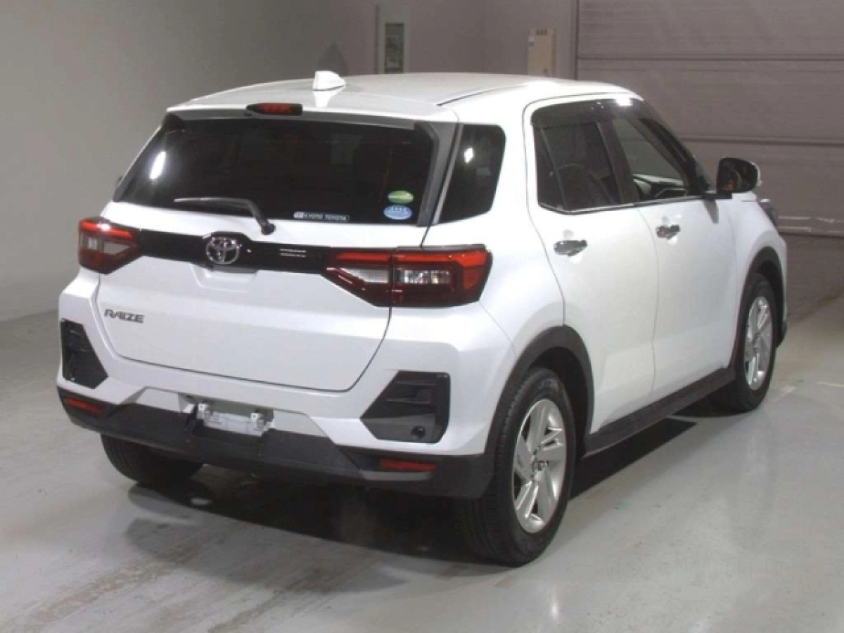 TOYOTA RAIZE