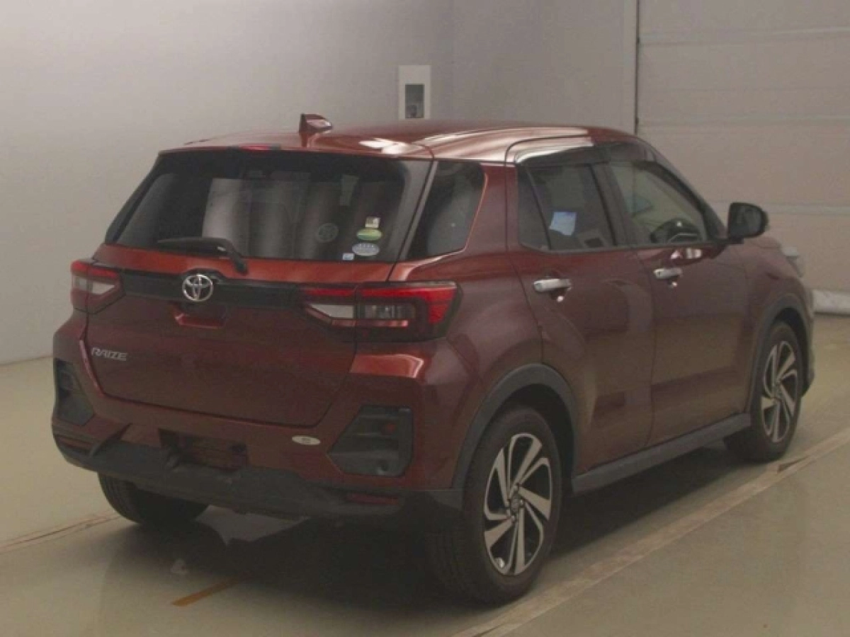 TOYOTA RAIZE