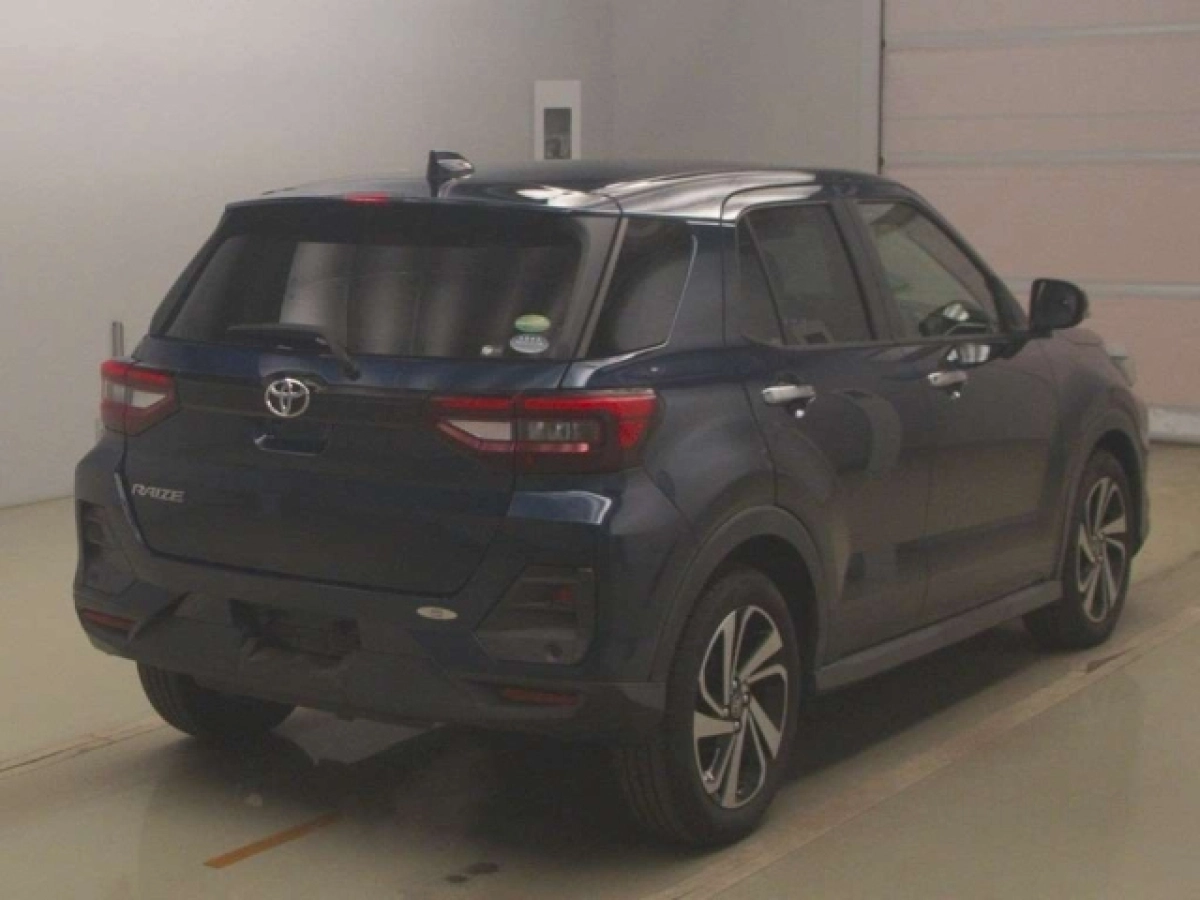 TOYOTA RAIZE