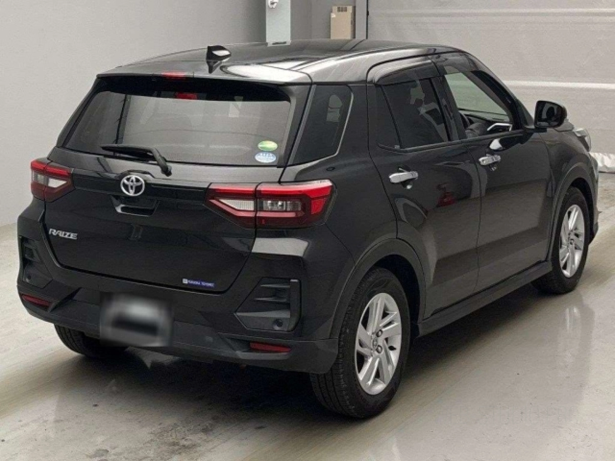 TOYOTA RAIZE