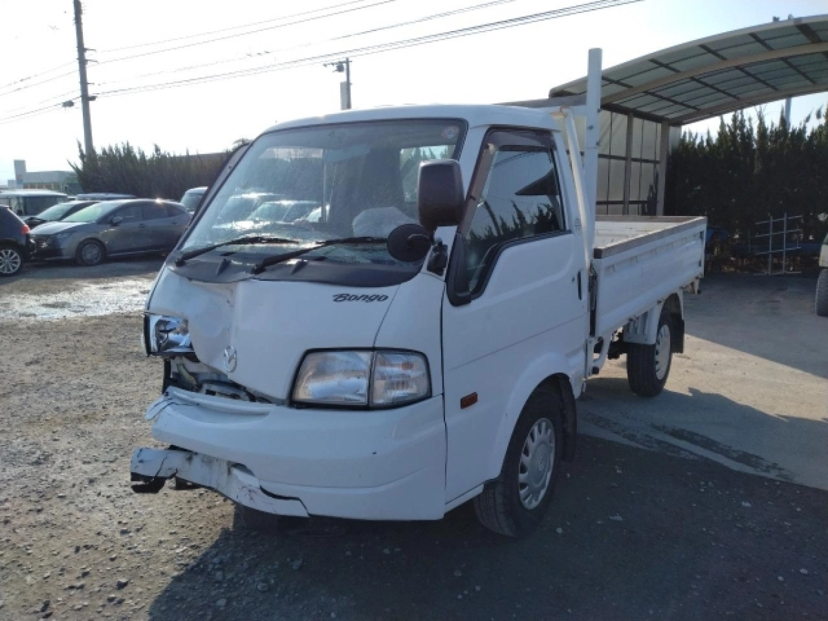 MAZDA BONGO SLP2T 2020