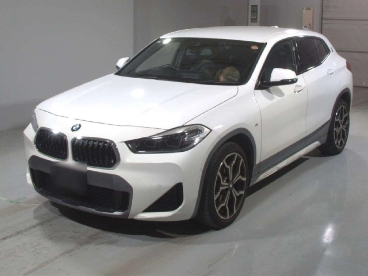 BMW X2 YH15 2021