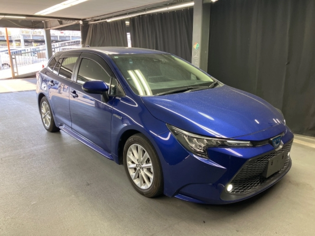 TOYOTA COROLLA TOURING ZWE211W 2019