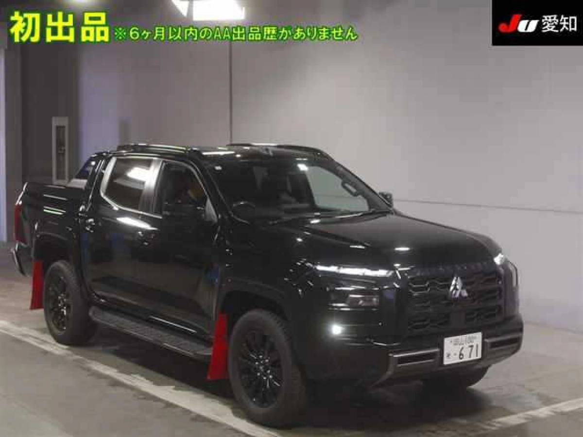 MITSUBISHI TRITON LC2T 2025