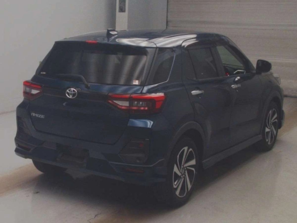 TOYOTA RAIZE