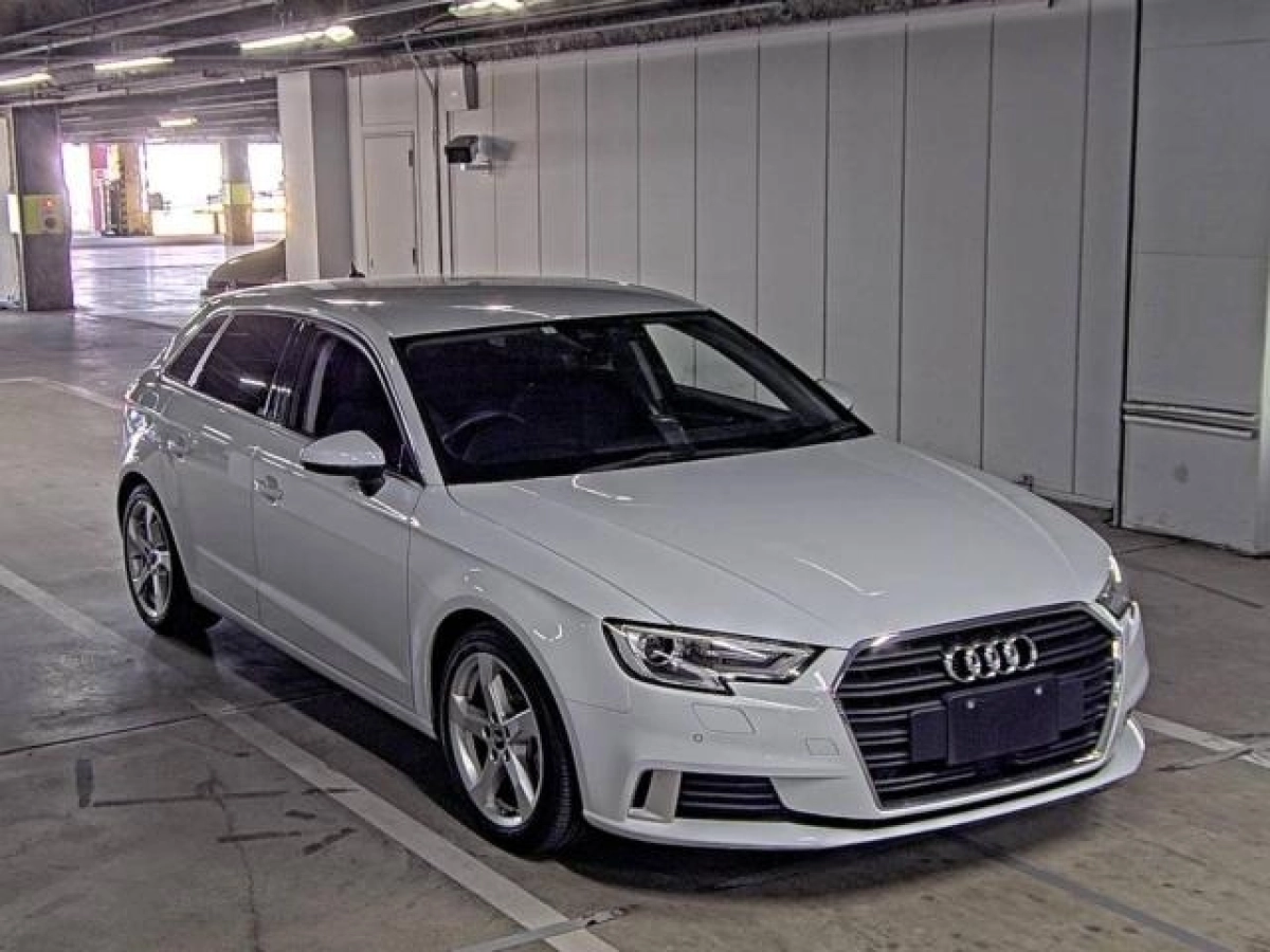 AUDI A3 8VCXS 2019