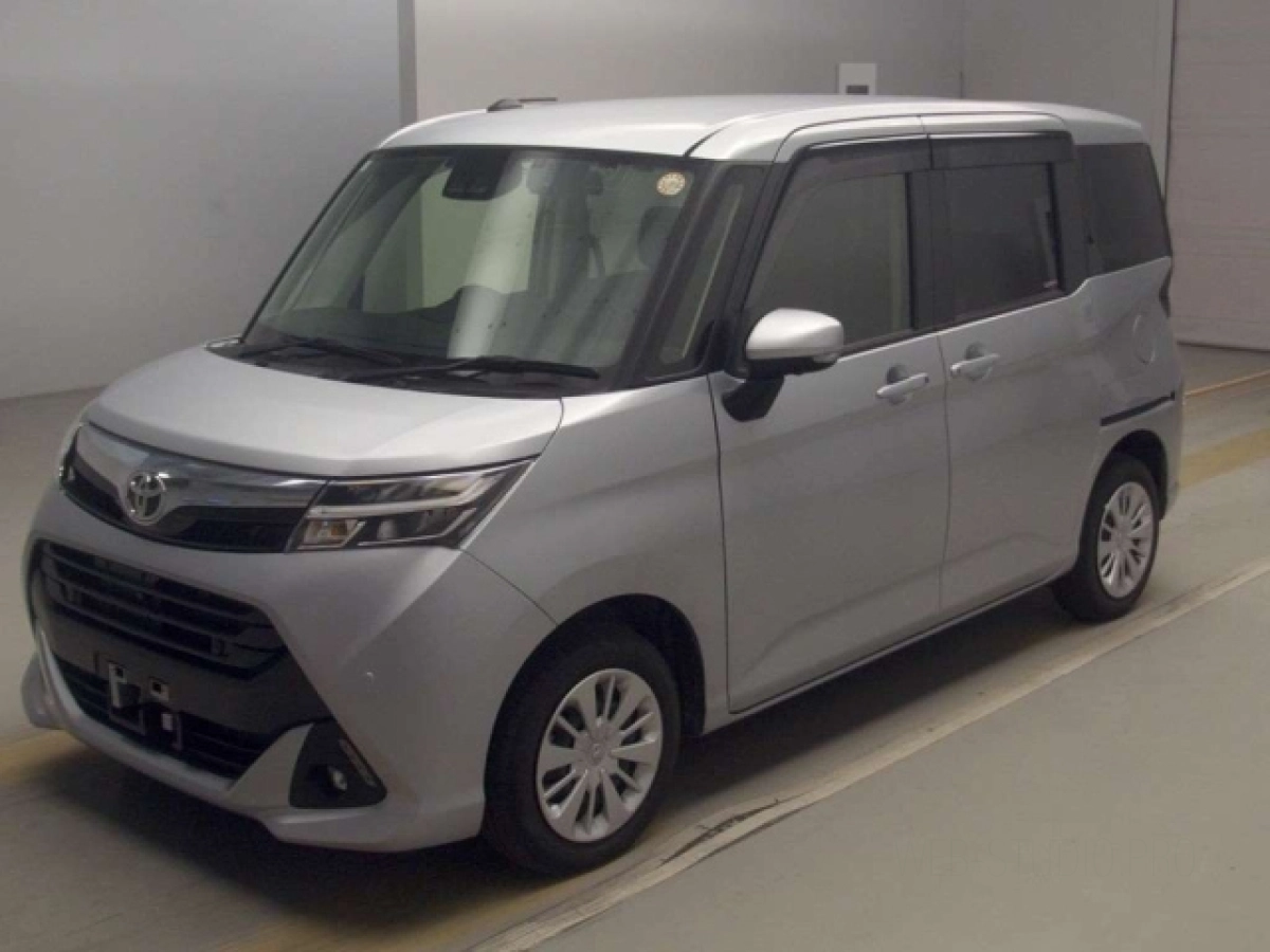 TOYOTA TANK M900A 2020