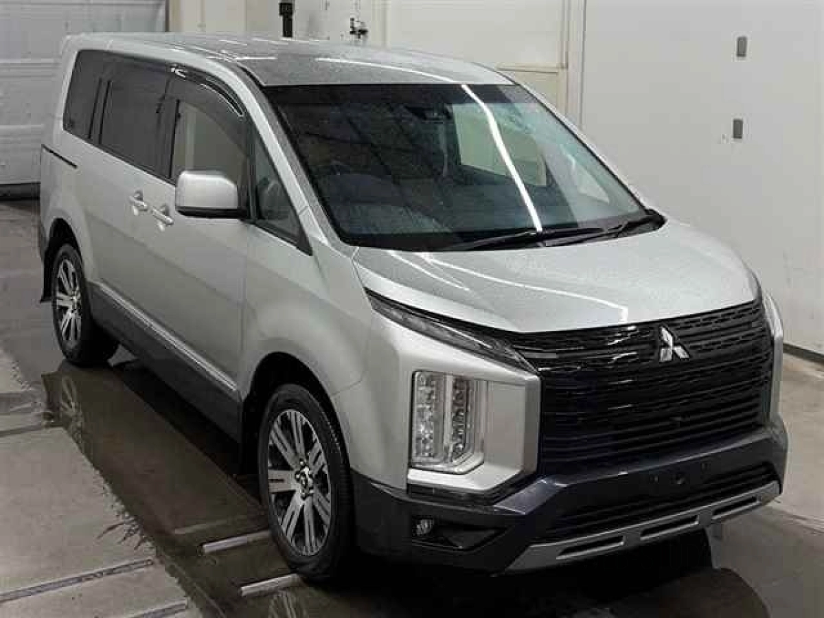 MITSUBISHI DELICA D5 CV1W 2023