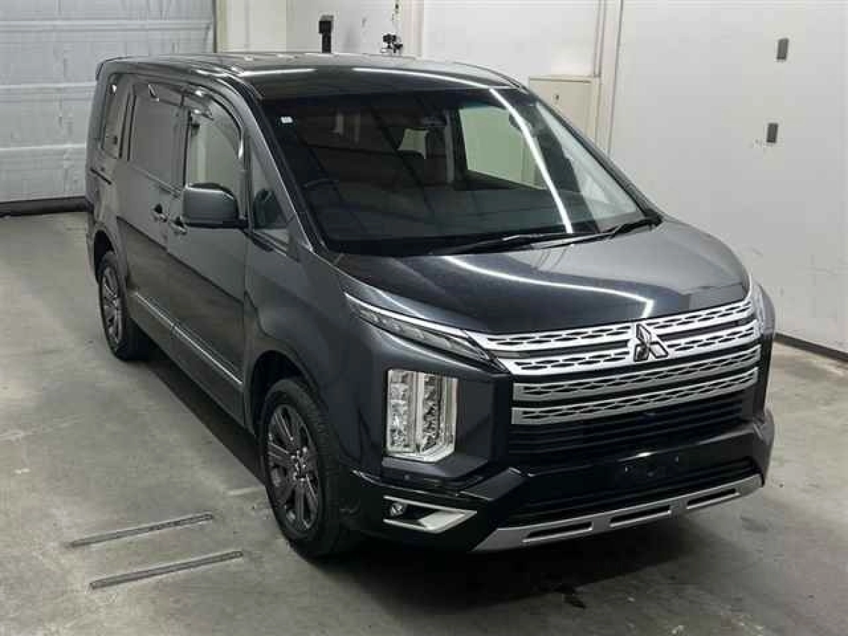 MITSUBISHI DELICA D5 CV1W 2022