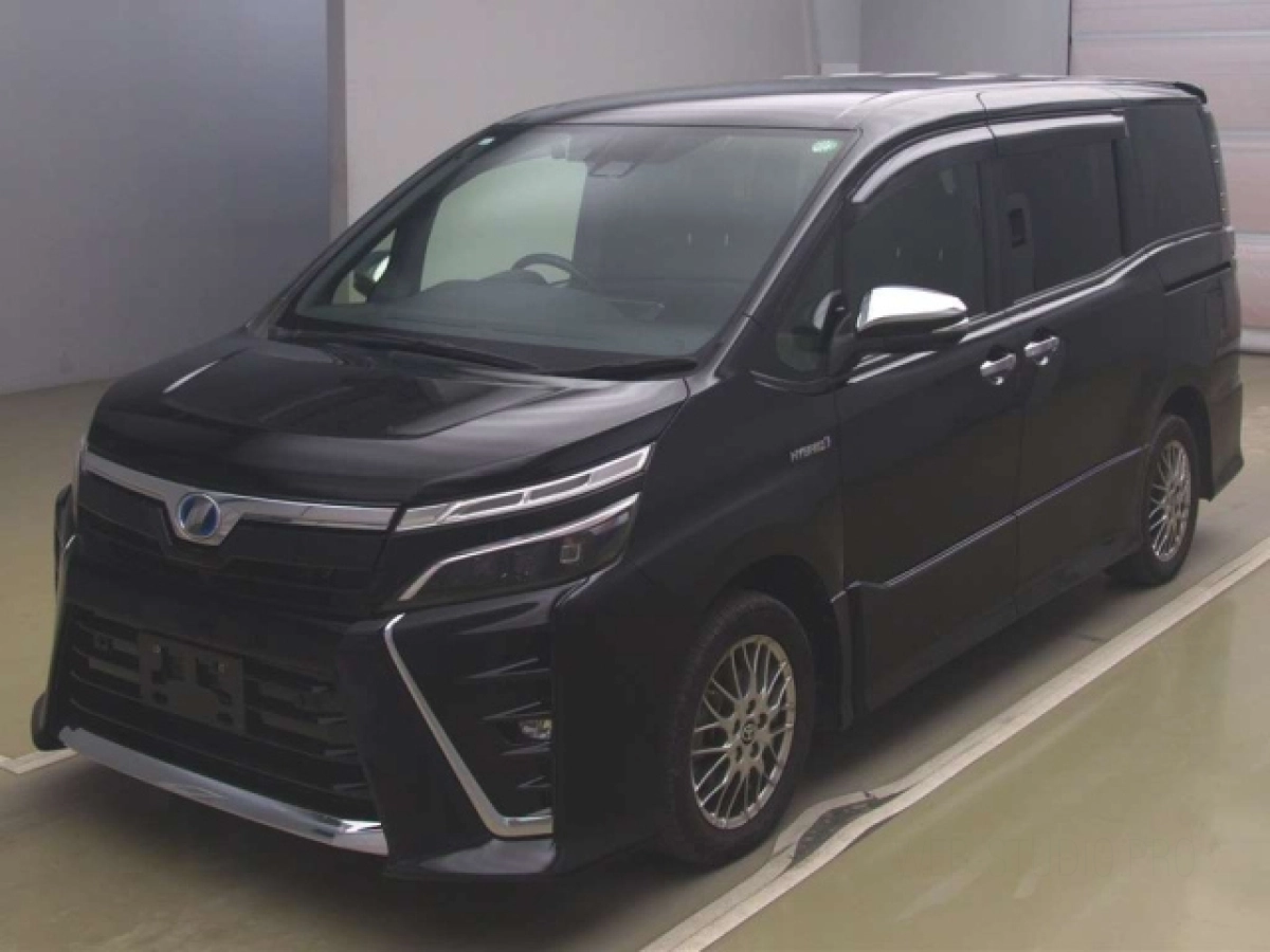 TOYOTA VOXY ZWR80W 2019