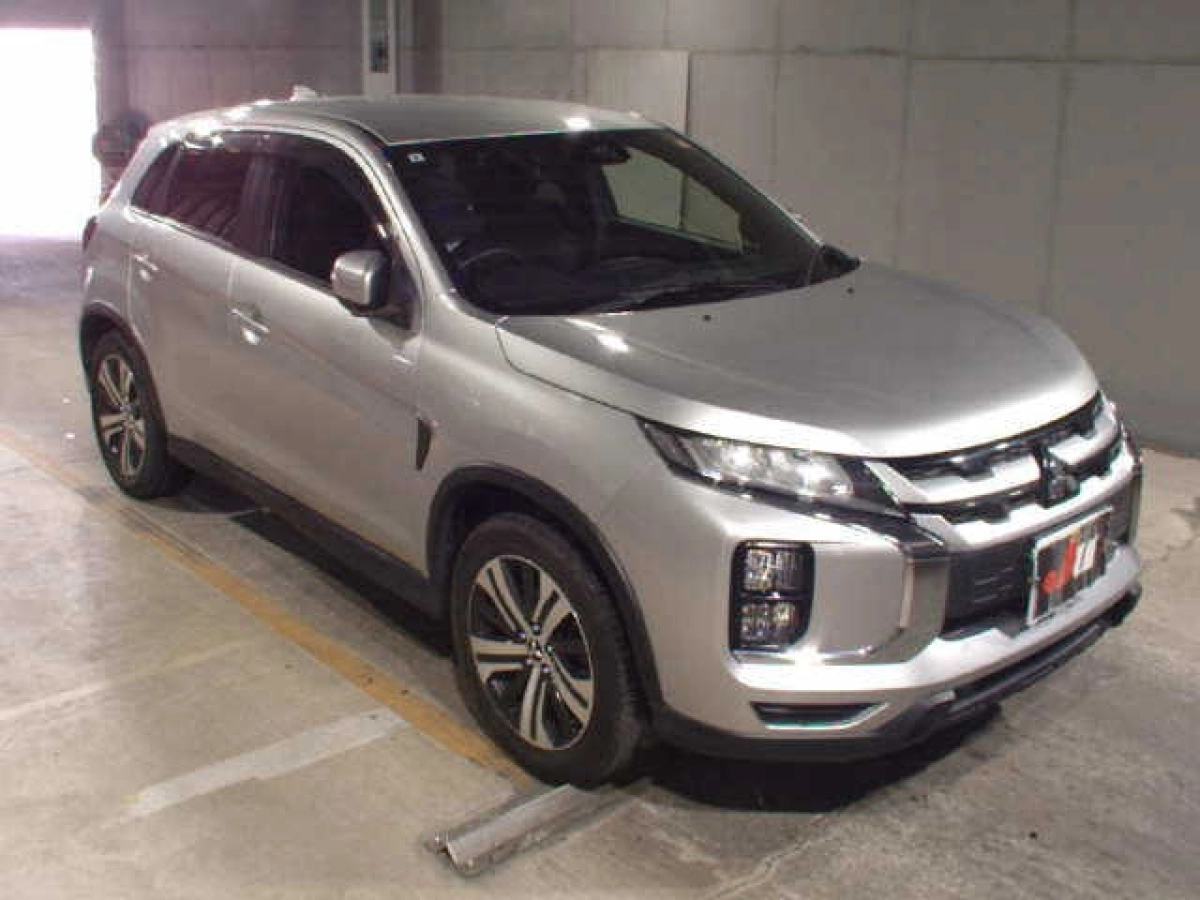 MITSUBISHI RVR GA4W 2019