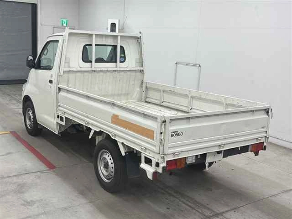 MAZDA BONGO