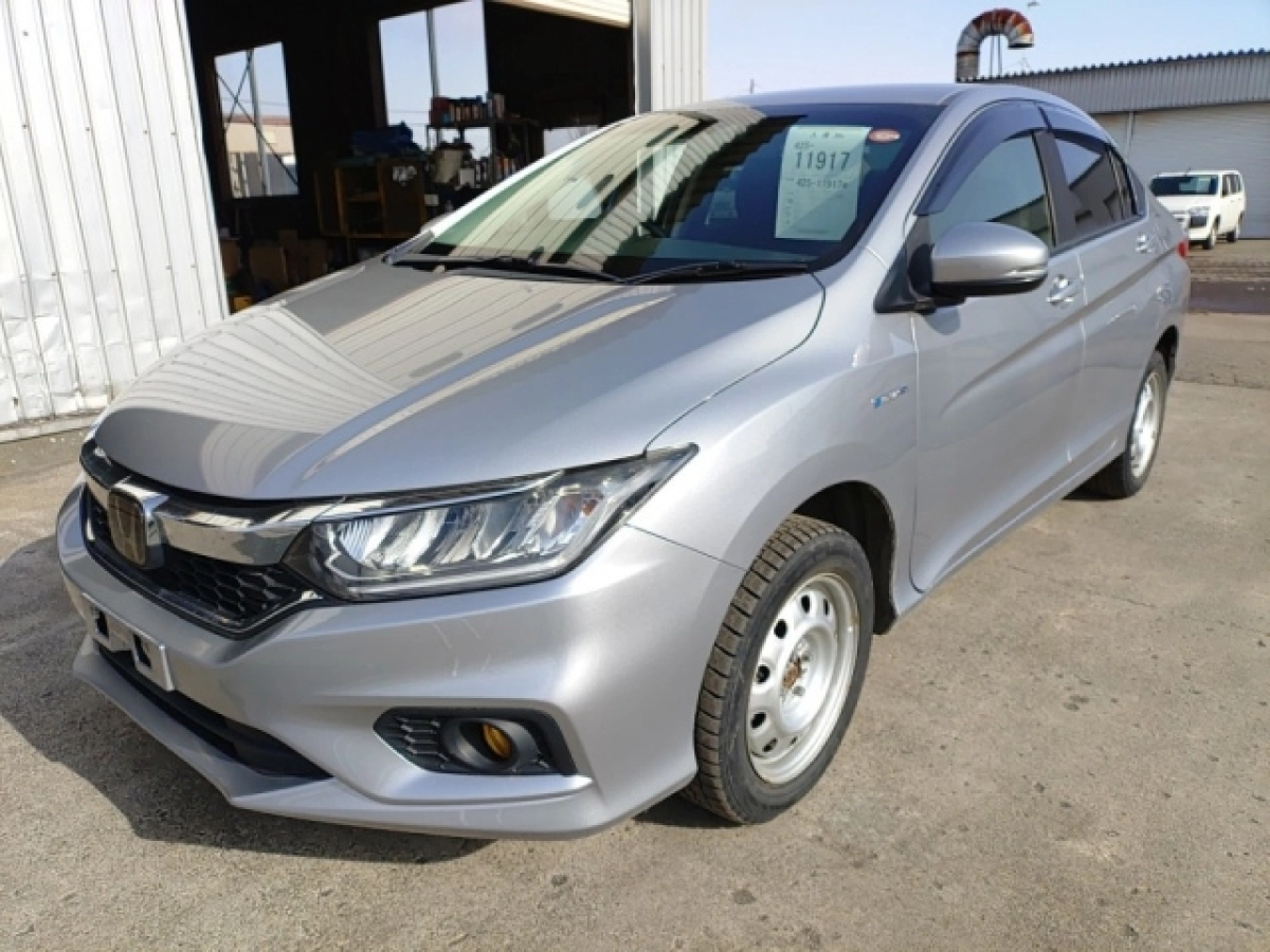 HONDA GRACE GM5 2019