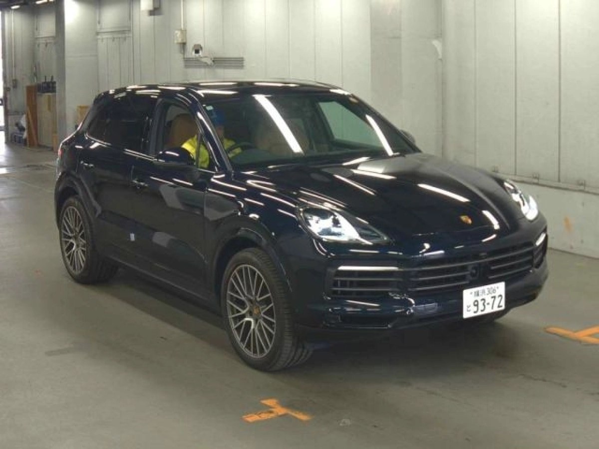 PORSCHE CAYENNE E3NA 2022