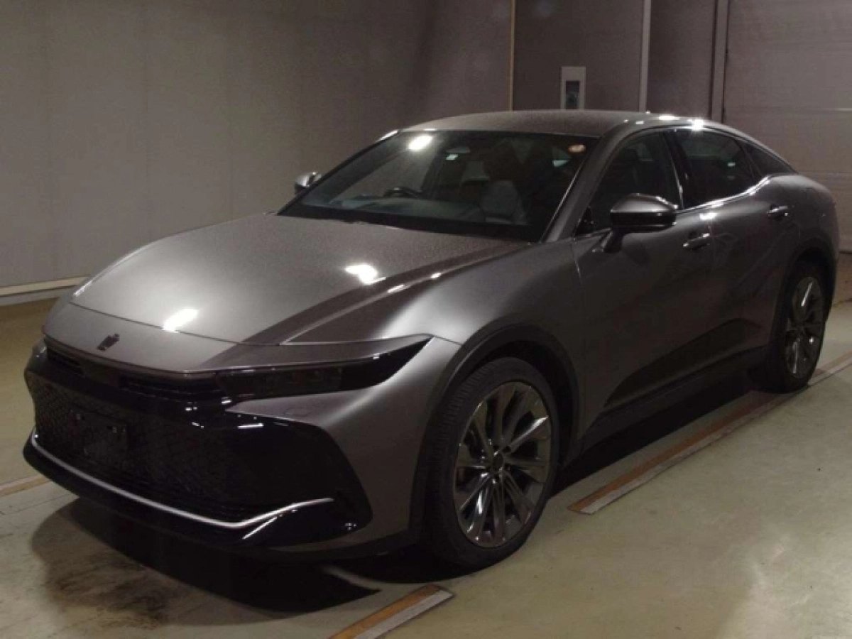 TOYOTA CROWN CROSSOVER AZSH35 2023