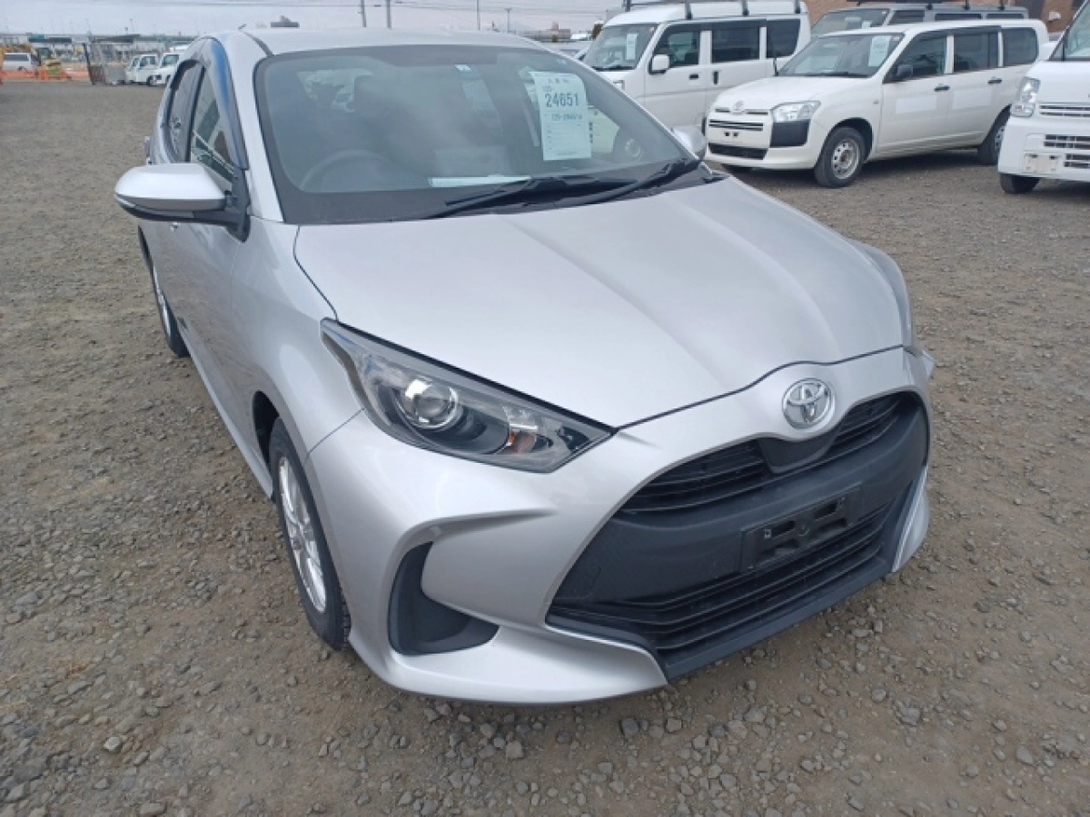 TOYOTA YARIS