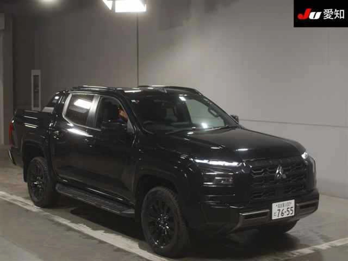 MITSUBISHI TRITON LC2T 2024