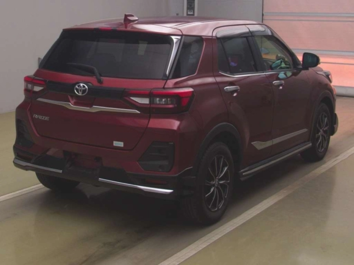 TOYOTA RAIZE