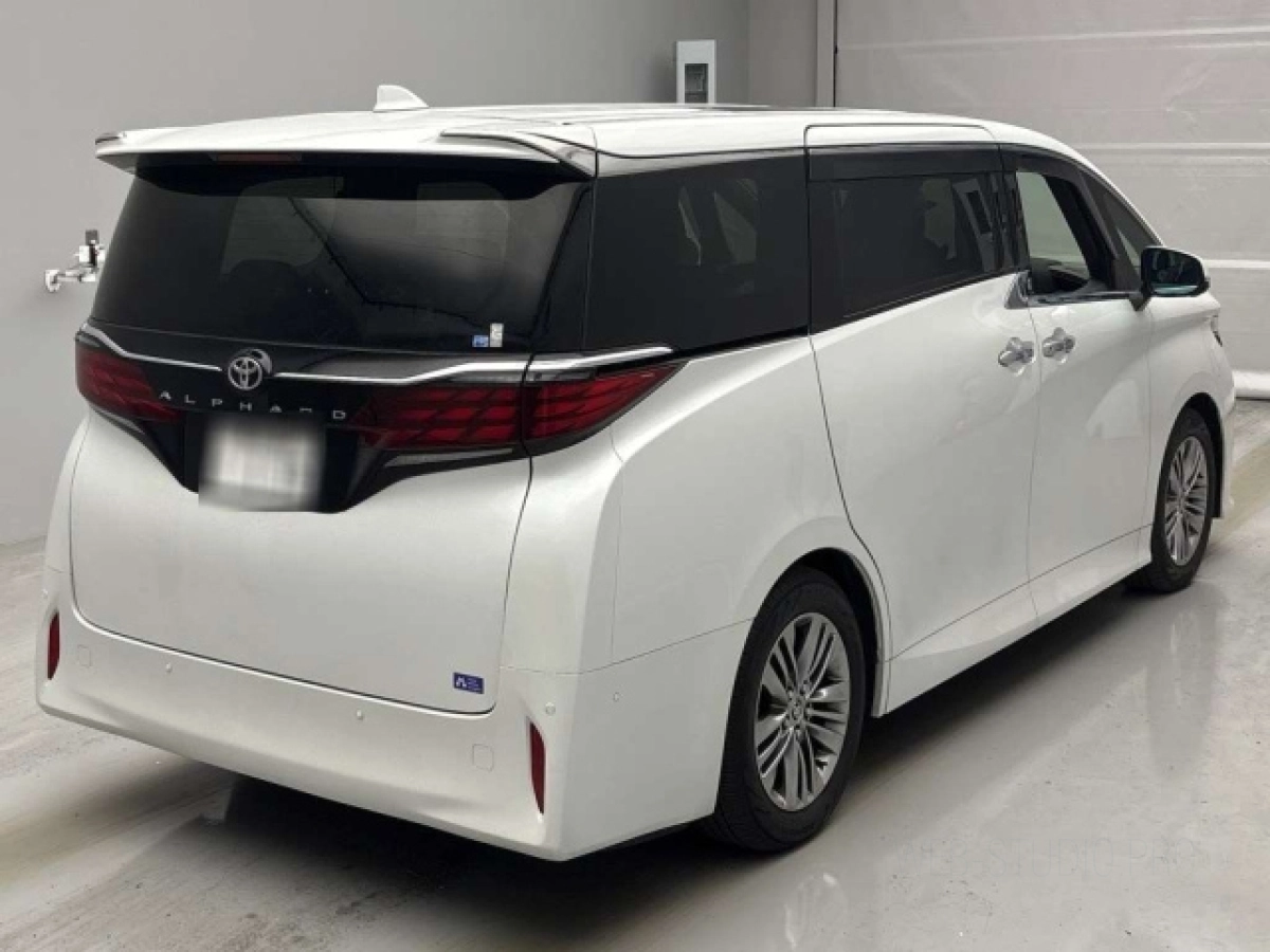 TOYOTA ALPHARD