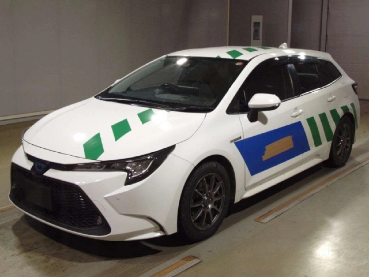 TOYOTA COROLLA TOURING ZWE214W 2020