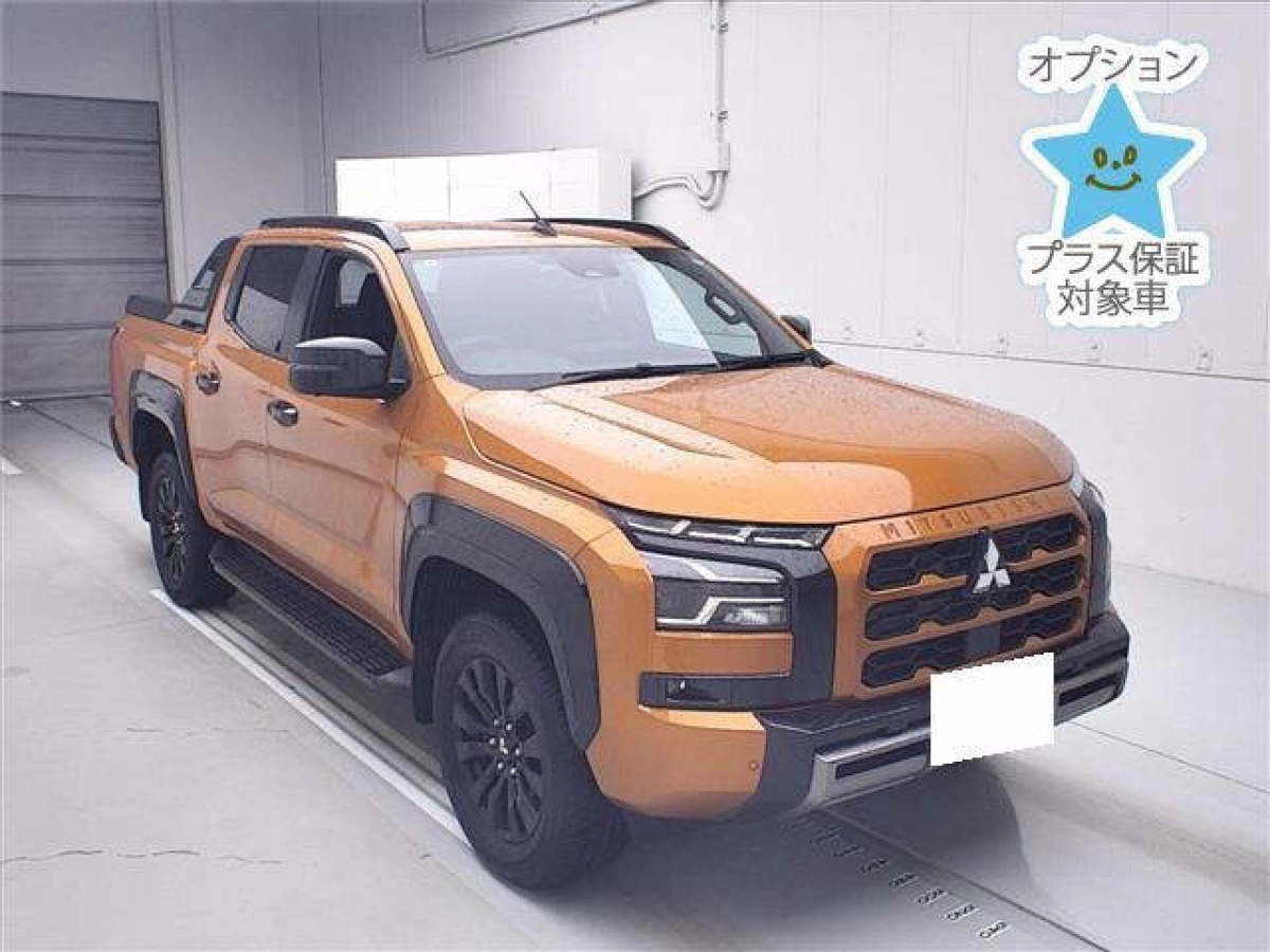MITSUBISHI TRITON LC2T 2024