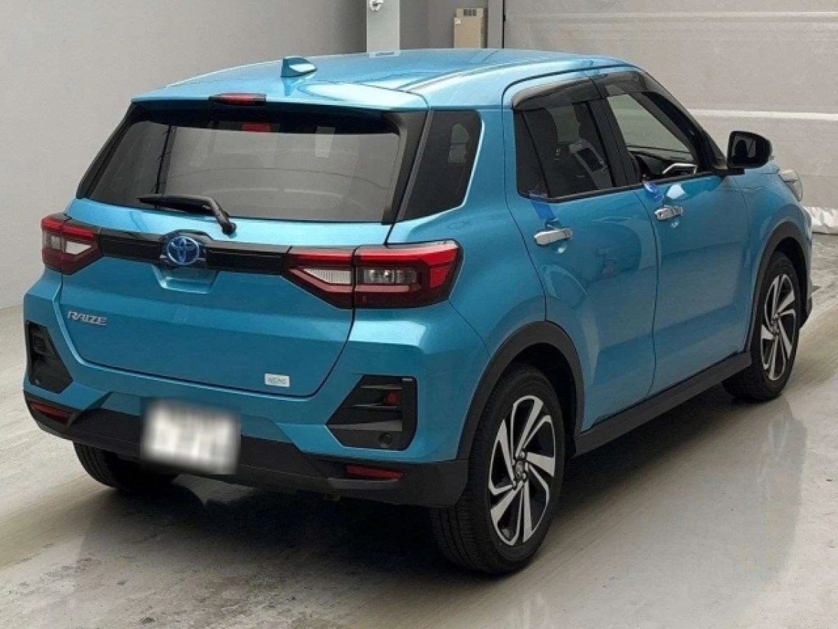 TOYOTA RAIZE