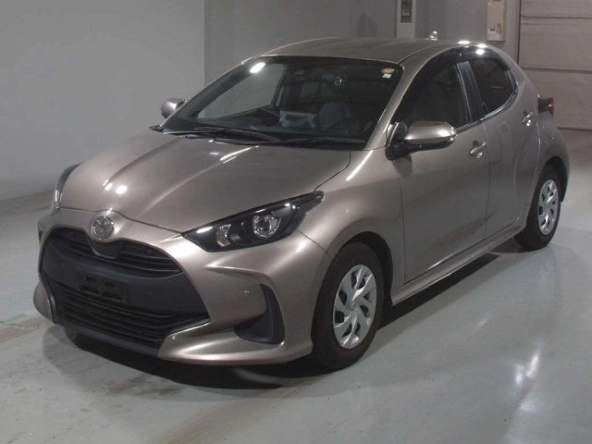 TOYOTA YARIS MXPA10 2021