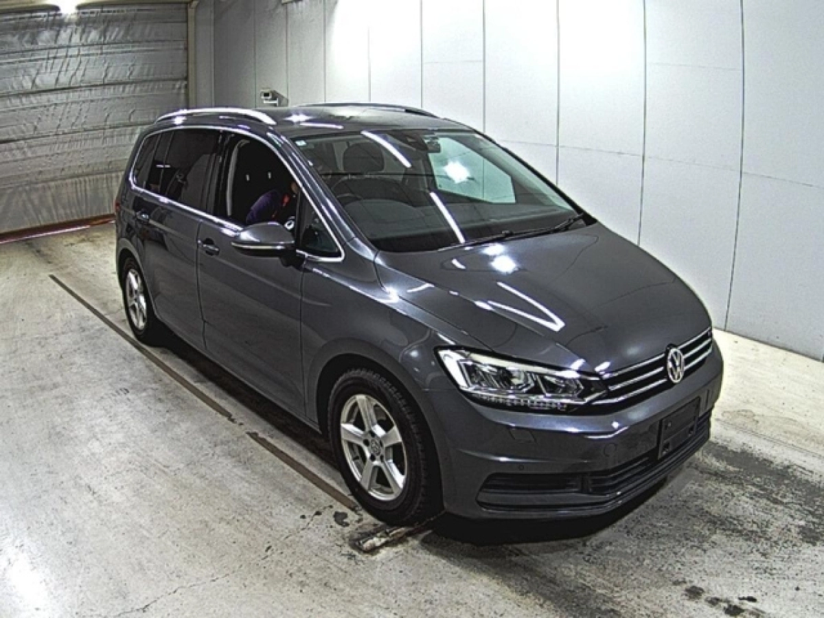 VOLKSWAGEN GOLF TOURAN 1TCZD 2020