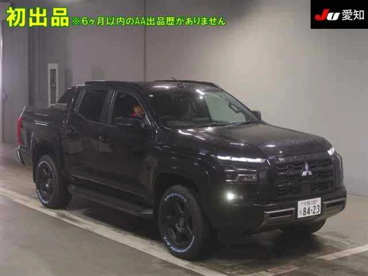 MITSUBISHI TRITON LC2T 2024