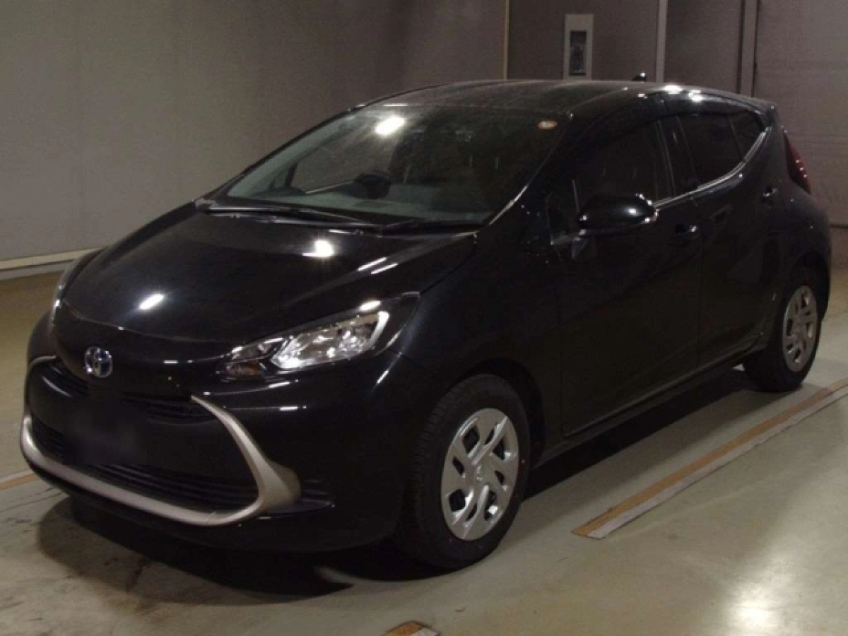 TOYOTA AQUA MXPK11 2021