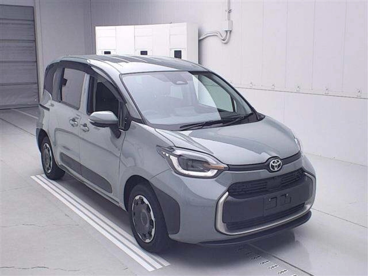TOYOTA SIENTA MXPL15G 2024
