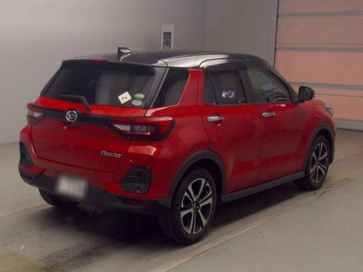 DAIHATSU ROCKY