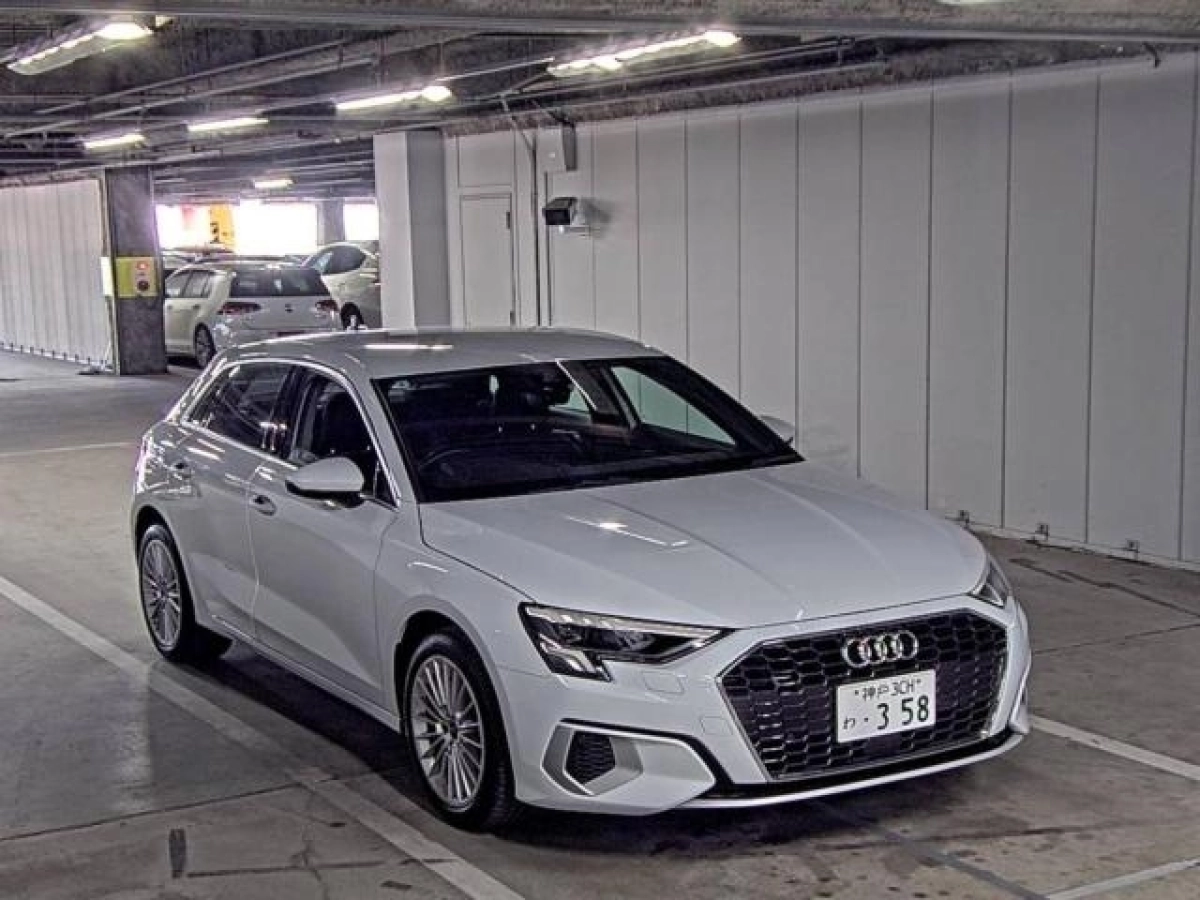AUDI A3 GYDLA 2022