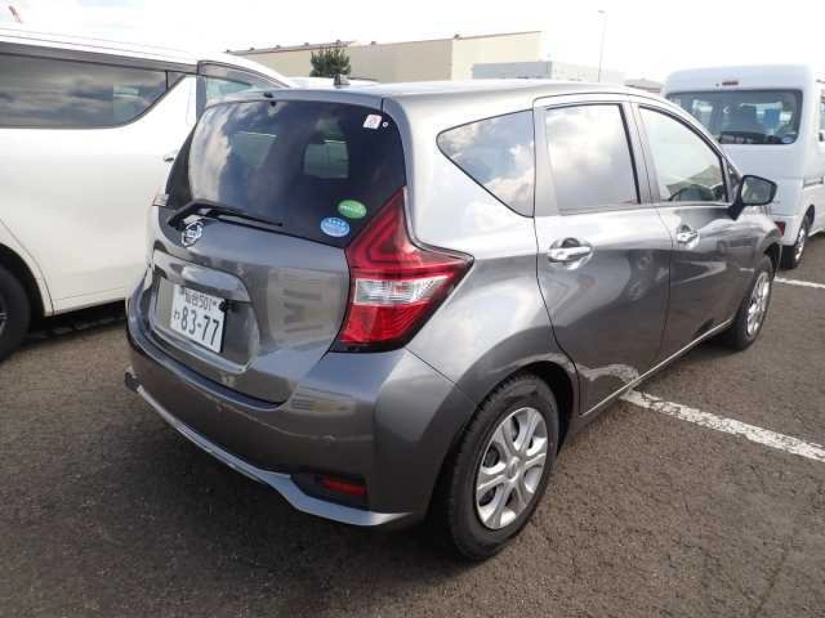 NISSAN NOTE