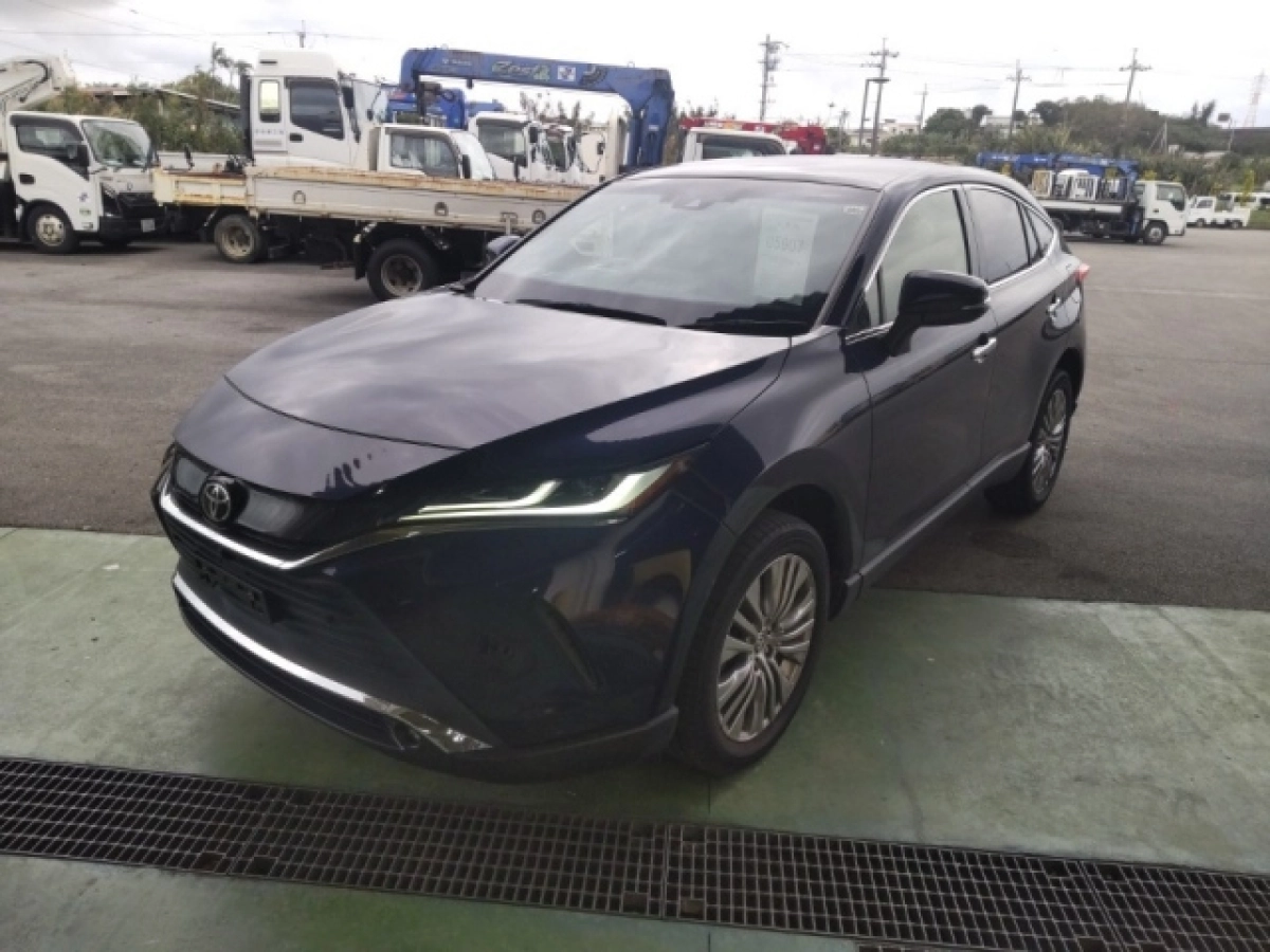 TOYOTA HARRIER MXUA80 2022
