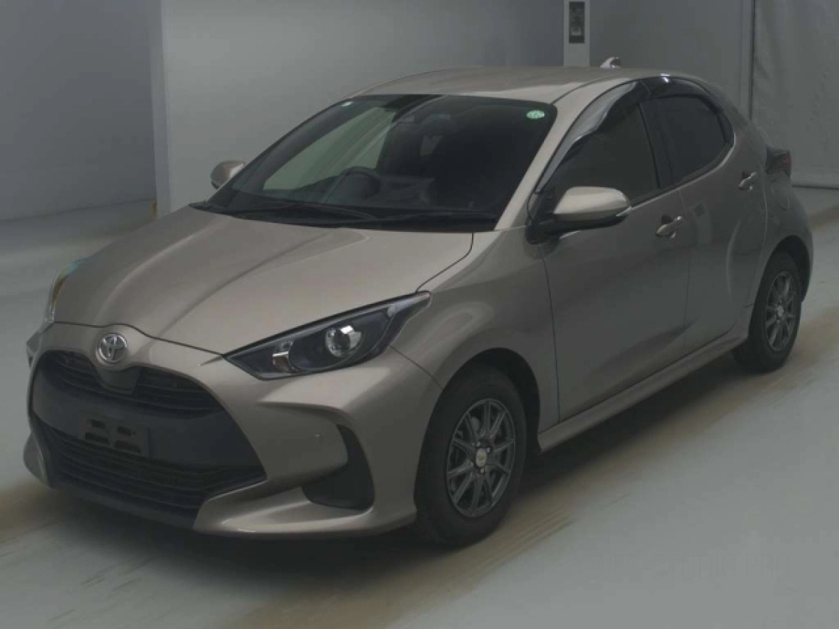 TOYOTA YARIS MXPA10 2021