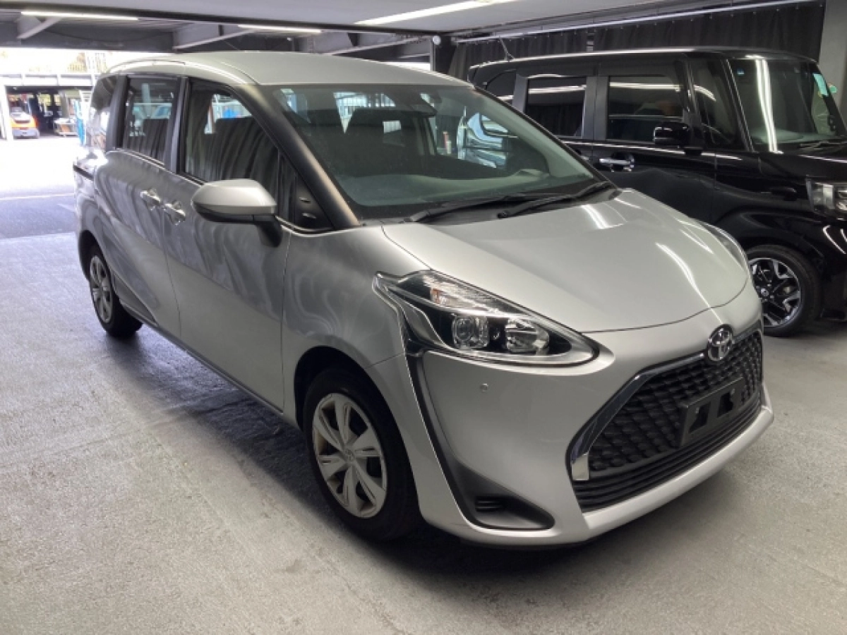 TOYOTA SIENTA