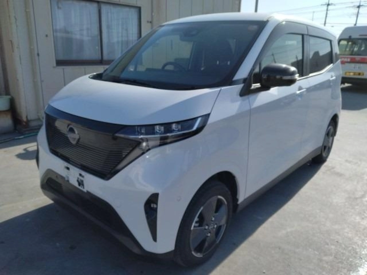 NISSAN SAKURA B6AW 2024