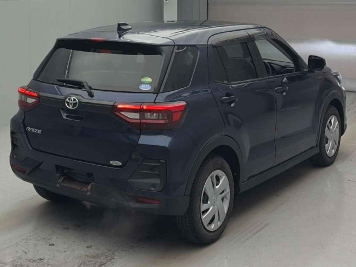 TOYOTA RAIZE