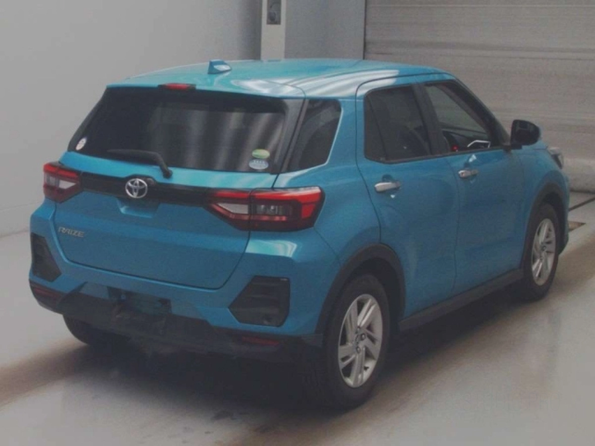 TOYOTA RAIZE